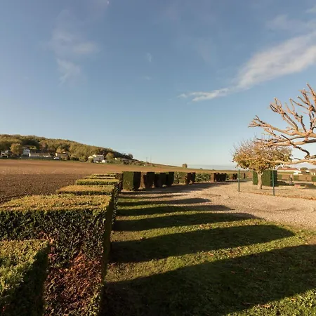 Saint Martin 2 * Beaumont-sur-Leze